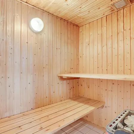 Serine - 800m From The Sea By Interhome *